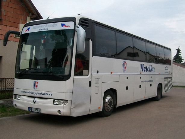 11 Ovčáry